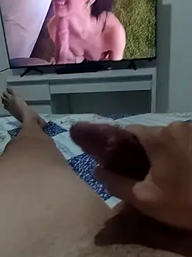 Andresouzajs online show from August 1, 1:04 am