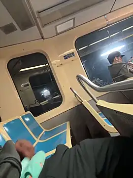 Zion2150 online show from April 20, 6:43 pm