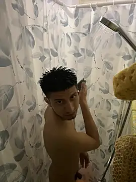 Ecze11903 online show from April 16, 10:45 pm