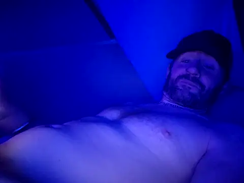 dtonedhard77 online show from July 13, 9:22 am
