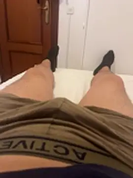 andresgh10 online show from June 30, 5:03 pm