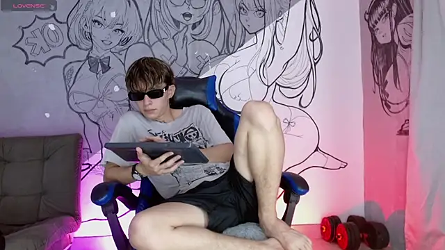 marco 777  online show from May 23, 7:19 pm