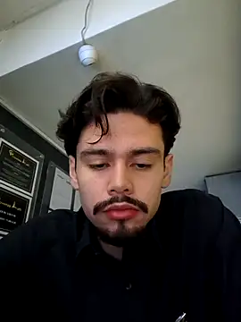 Sir Thom online show from April 21, 1:06 pm