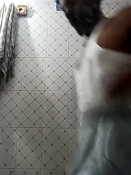 Robin681 online show from May 16, 1:58 am