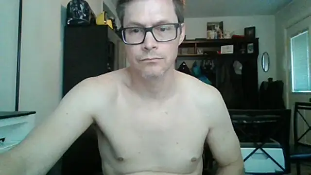 dadbod847364 online show from April 25, 11:13 pm