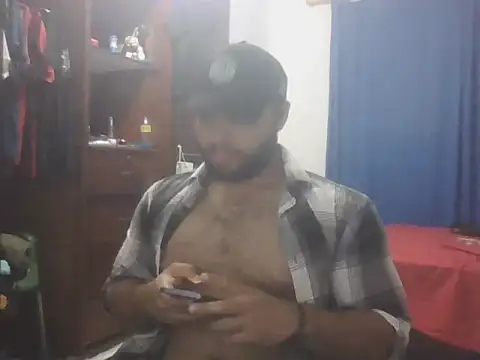 Bearmachin online show from May 7, 3:17 am