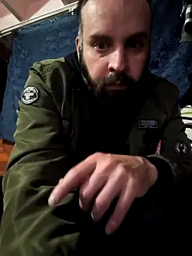 erikthor online show from May 4, 6:26 am