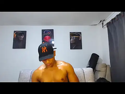 Ian Arcia online show from May 29, 1:59 am