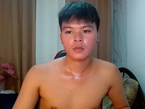 yourhotasiandoms online show from June 24, 7:11 am