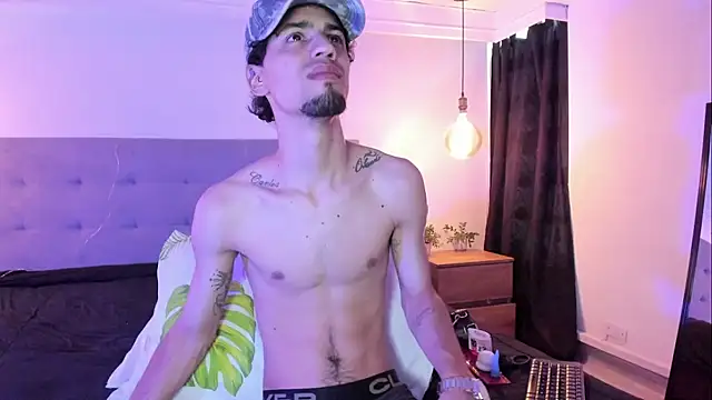 MichaelEvanss  online show from May 28, 12:36 pm