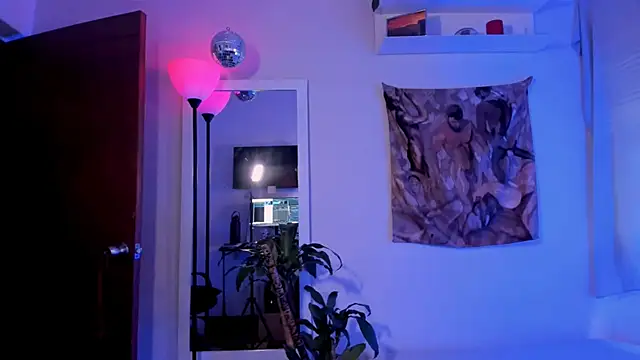 LarryGarzon online show from June 30, 9:05 pm