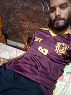 Divisito17S online show from June 24, 1:19 am