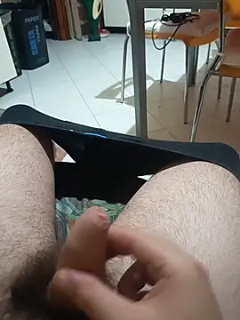 VincentZe99 online show from June 29, 2:18 am