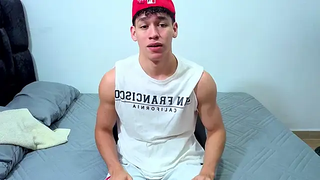 Luke Muscle online show from July 8, 12:31 pm