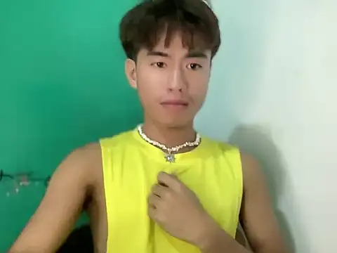 grumpyyy2003 online show from July 3, 7:14 am