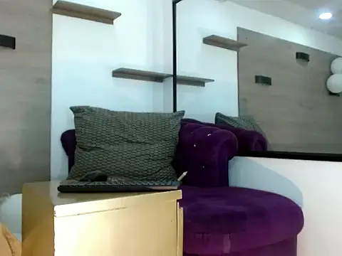 AshleySofiaThenison online show from June 24, 1:36 pm