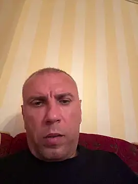 sashaalexandru online show from May 31, 4:39 pm