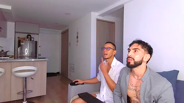 TheLatinBoyfriends online show from July 14, 4:46 pm