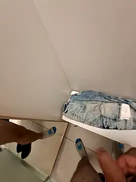 SmallDicki1989 online show from July 6, 5:48 pm