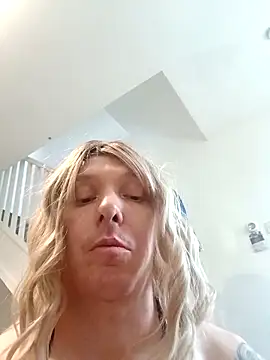 slutcdstacey online show from June 17, 7:43 am