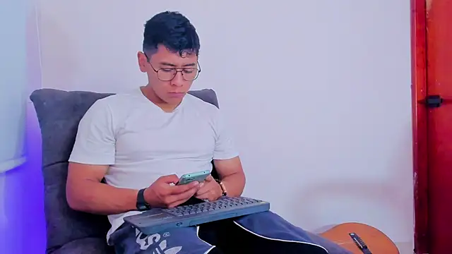 CassiosLive online show from July 8, 9:35 am