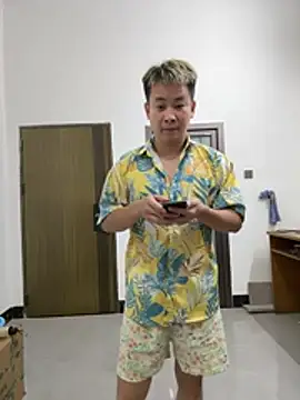 Mackie 1 online show from July 27, 1:07 pm