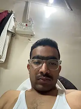 ronzy 69 online show from August 3, 4:02 pm