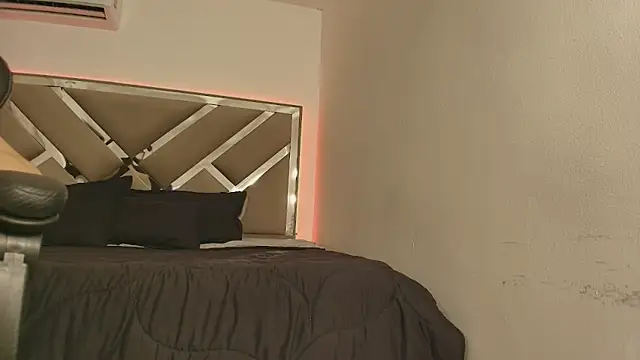   LUCAS BLAZE online show from August 4, 8:57 pm