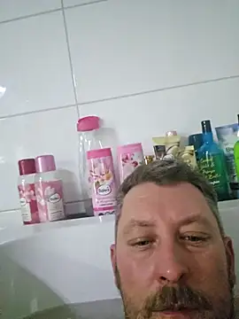 ktmtom247 online show from December 18, 7:21 pm