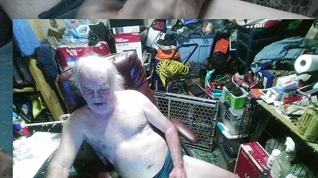 russtee online show from March 15, 11:44 pm