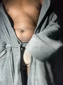 Curvy conda online show from March 1, 6:13 am