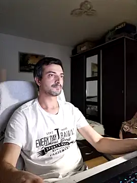 Cipribuddy online show from July 26, 8:06 pm
