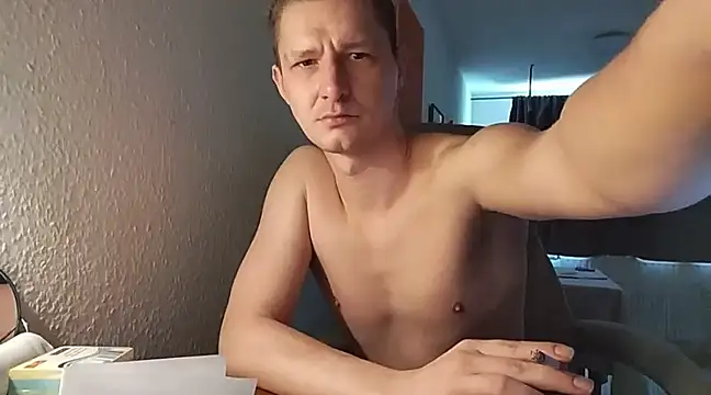 twinksbadboyhot online show from January 21, 11:07 am