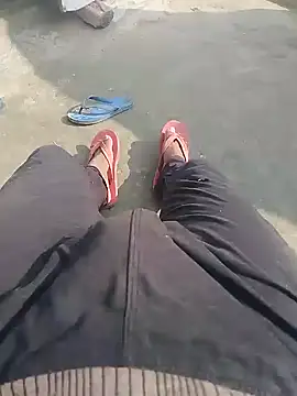 Snapshot of bigh96dik chatting on January 11, 5:10 am bigh96dik online show from January 11, 5:10 am