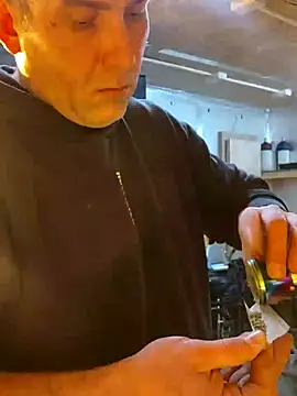 IronedTitan online show from December 2, 7:03 pm