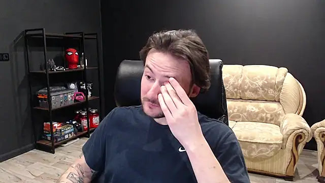 MihasikD online show from February 3, 8:24 pm