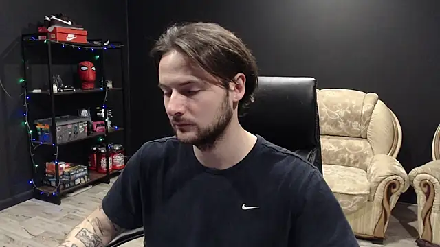 MihasikD online show from December 24, 1:39 pm