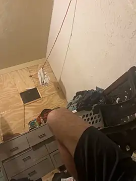 mikeylong online show from October 18, 9:31 pm