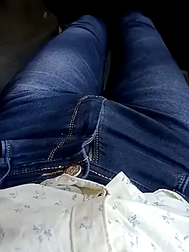 Babyucum4me online show from December 6, 8:37 am