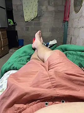 maudarks online show from April 2, 7:27 am