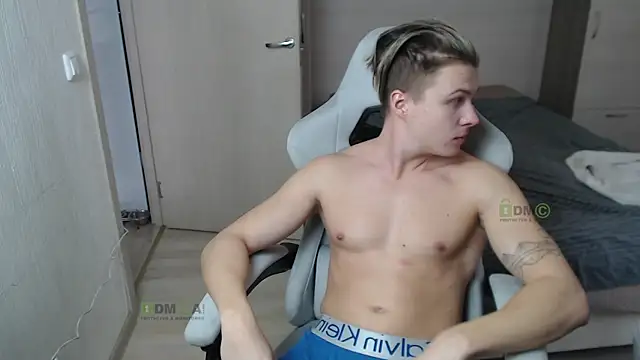 Sunny-Girl1 online show from February 17, 10:51 am