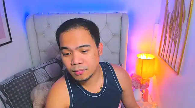 AsianZero online show from February 14, 5:25 pm