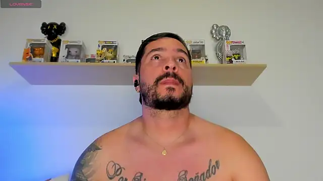 camilo restrepo21 online show from July 2, 1:15 am