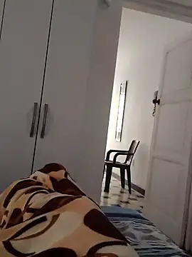 alejavier28 online show from April 28, 2:22 pm