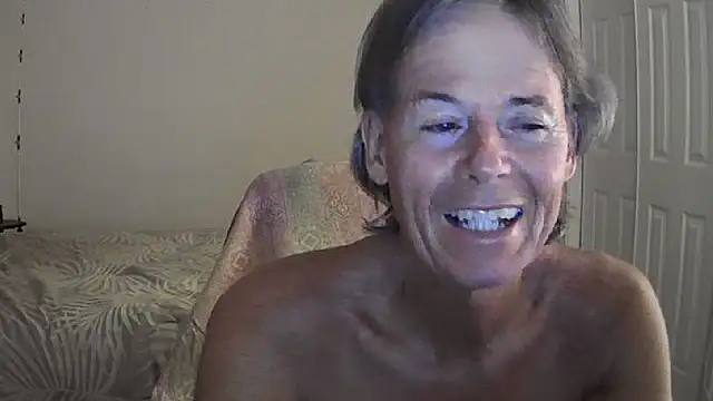 nakeedcowboi65 online show from July 14, 8:40 am