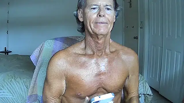 nakeedcowboi65 online show from May 30, 12:49 pm