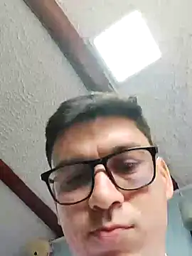 Snapshot of Business_dickkk chatting on January 2, 2:13 pm Business dickkk online show from January 2, 2:13 pm