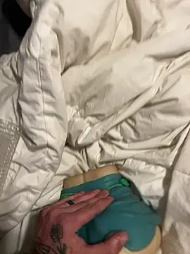 cumgitsumdic online show from March 14, 10:47 pm