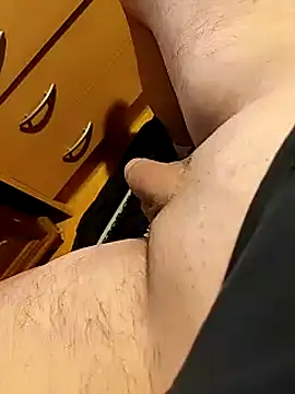 Snapshot of hardcap chatting on October 21, 10:45 pm hardcap online show from October 21, 10:45 pm