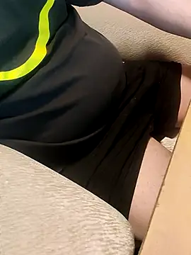 Snapshot of hardcap chatting on February 26, 6:11 pm hardcap online show from February 26, 6:11 pm